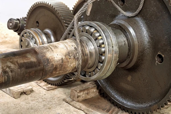 What factors should be considered when selecting a gearbox retrofitting solution?